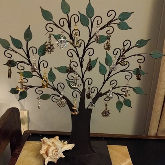 Nautical Earrings! - Picture 2 of 6